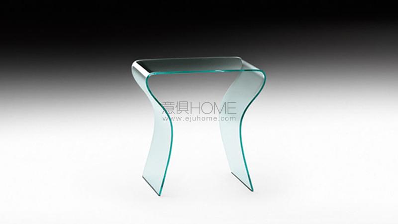 charlotte de nuit 床头柜