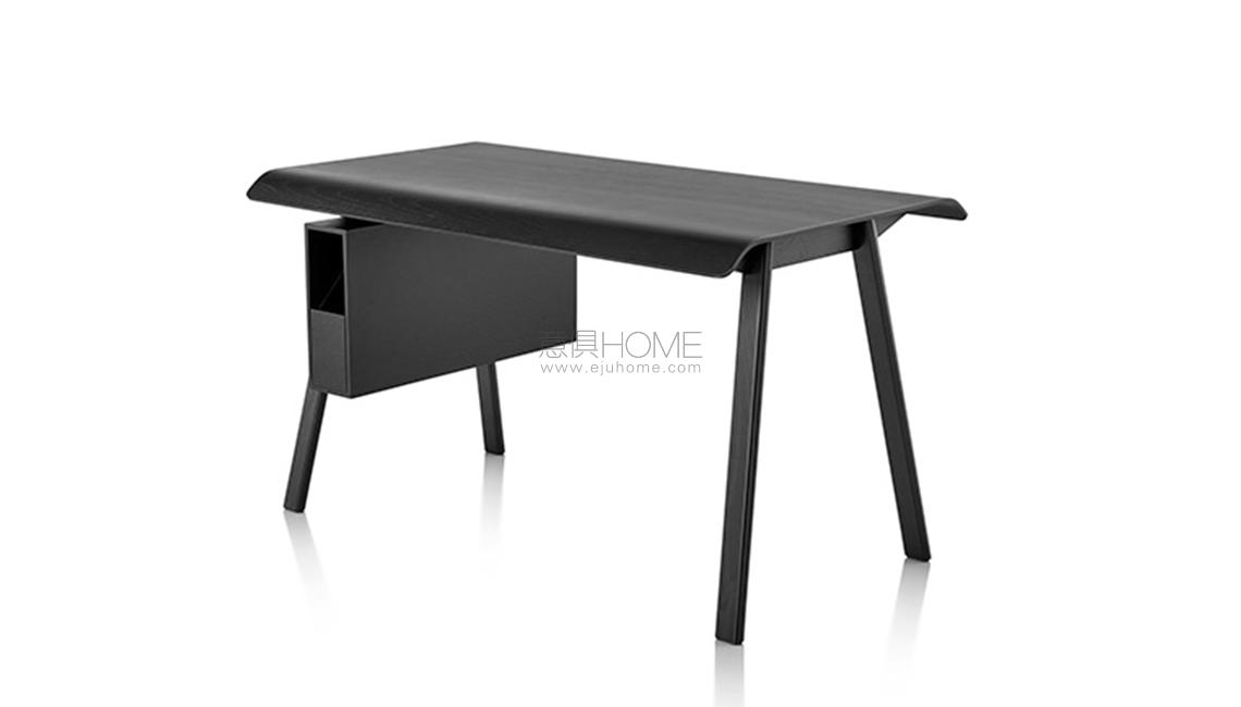 Distil Desk and Table 桌子
