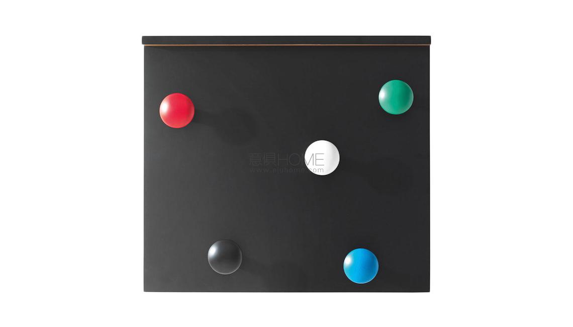 LC17 PORTEMANTEAU墙饰