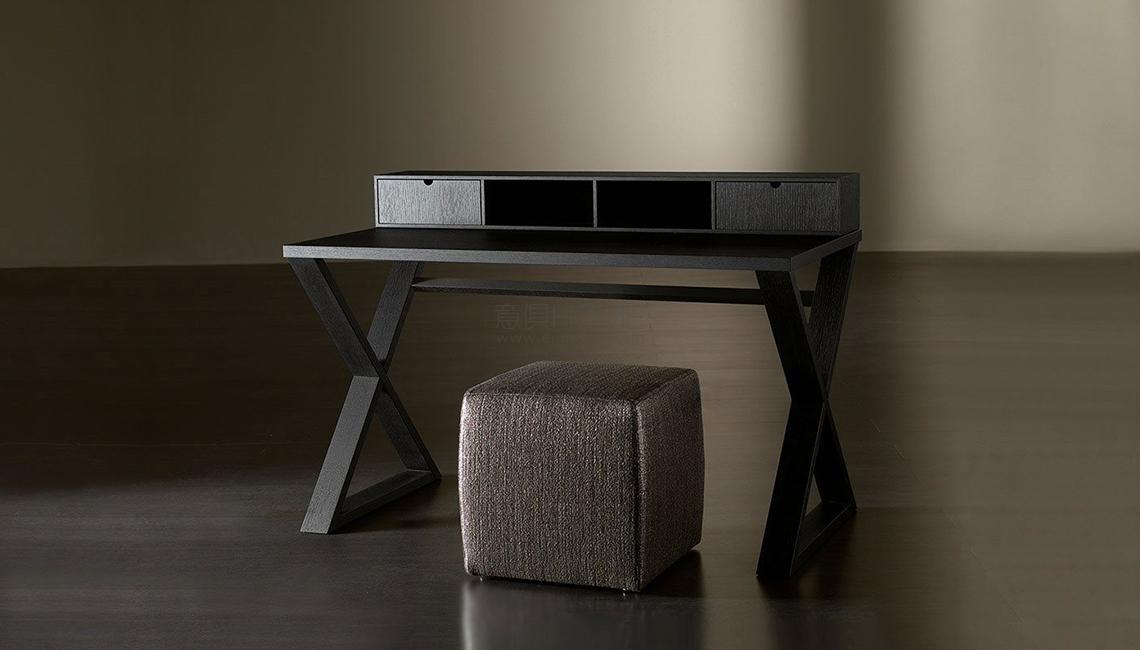 CRUIS WRITING DESK书桌