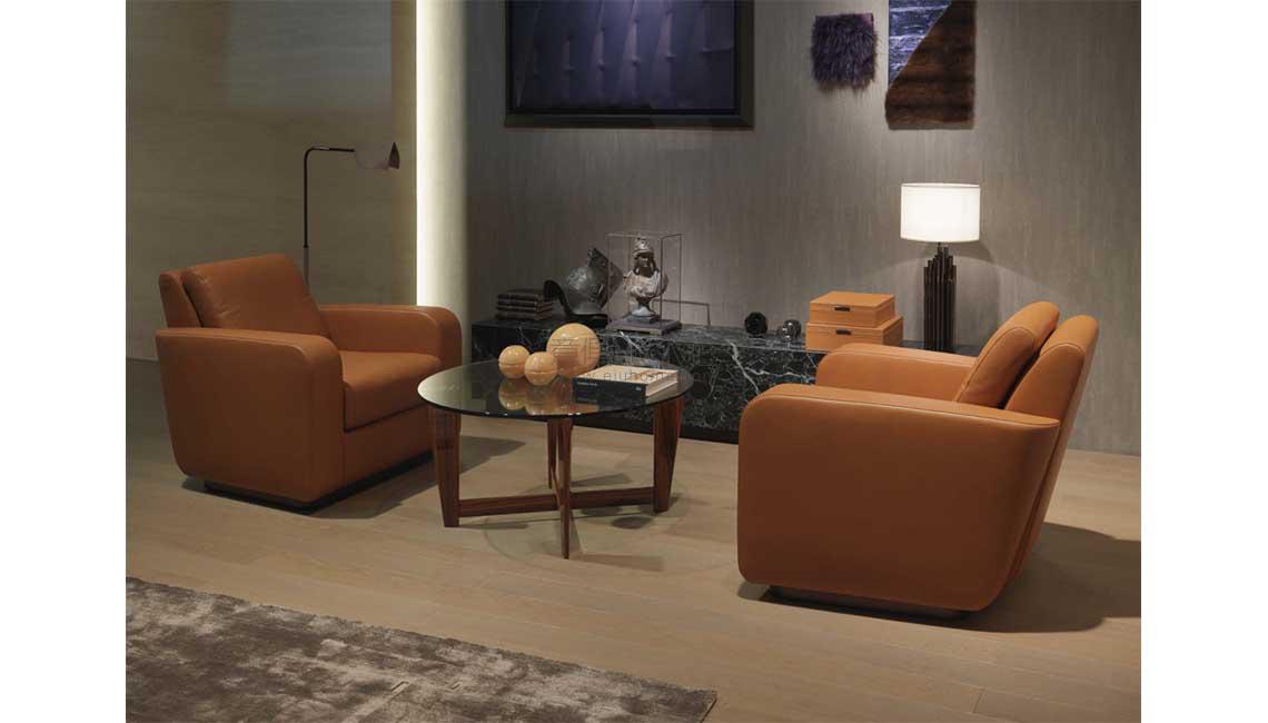 P02 by Guglielmo Ulrich扶手椅