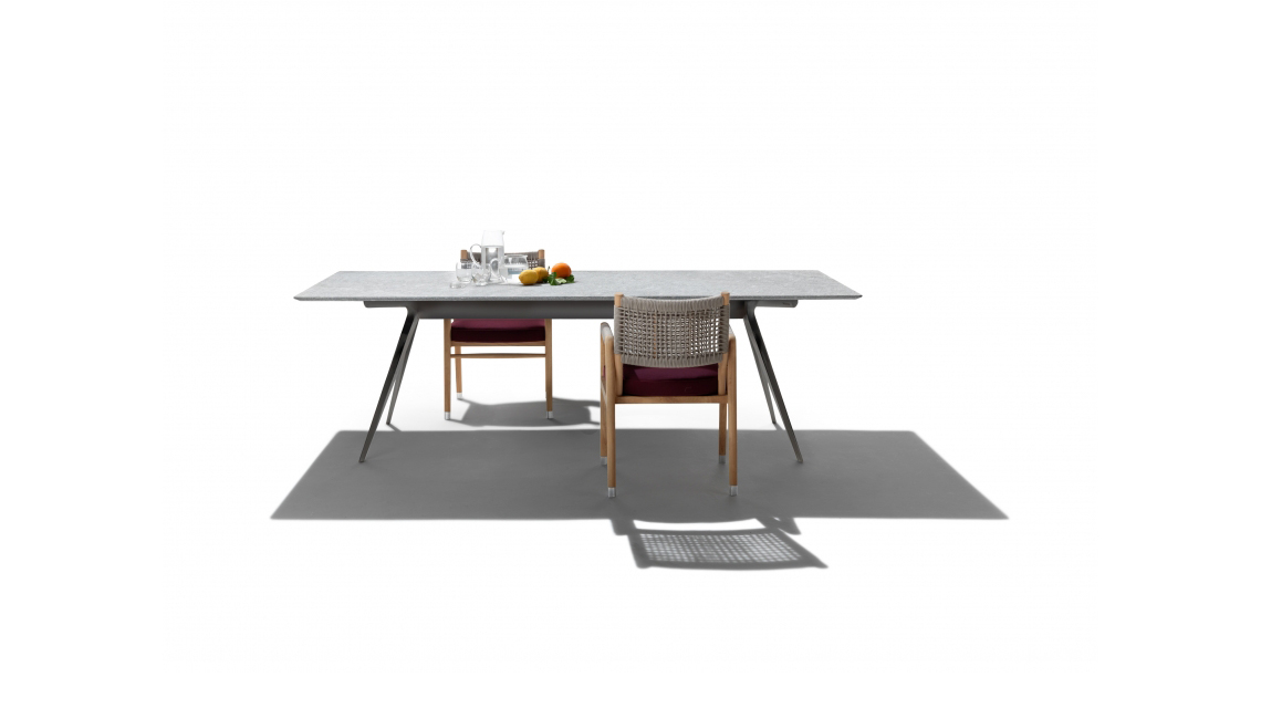 Zefiro Outdoor户外桌子