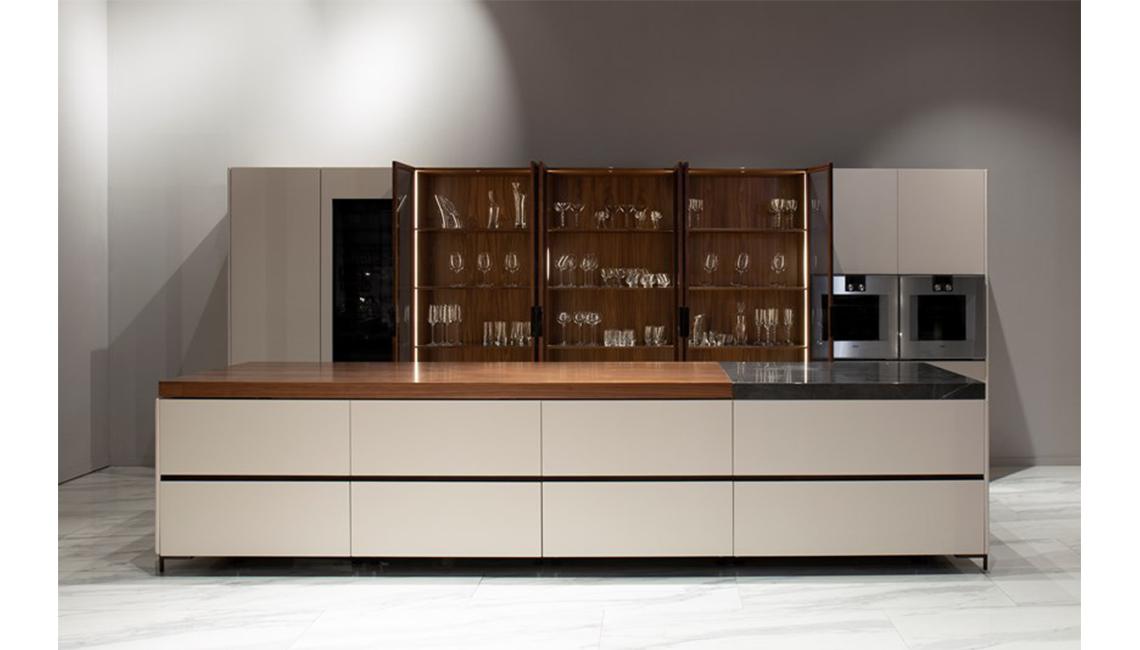 ASTON MARTINV888 定制厨房