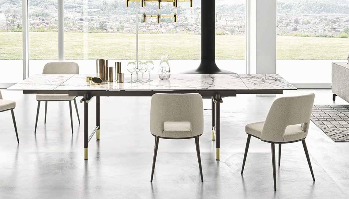 CALLIGARISMONOGRAM桌子