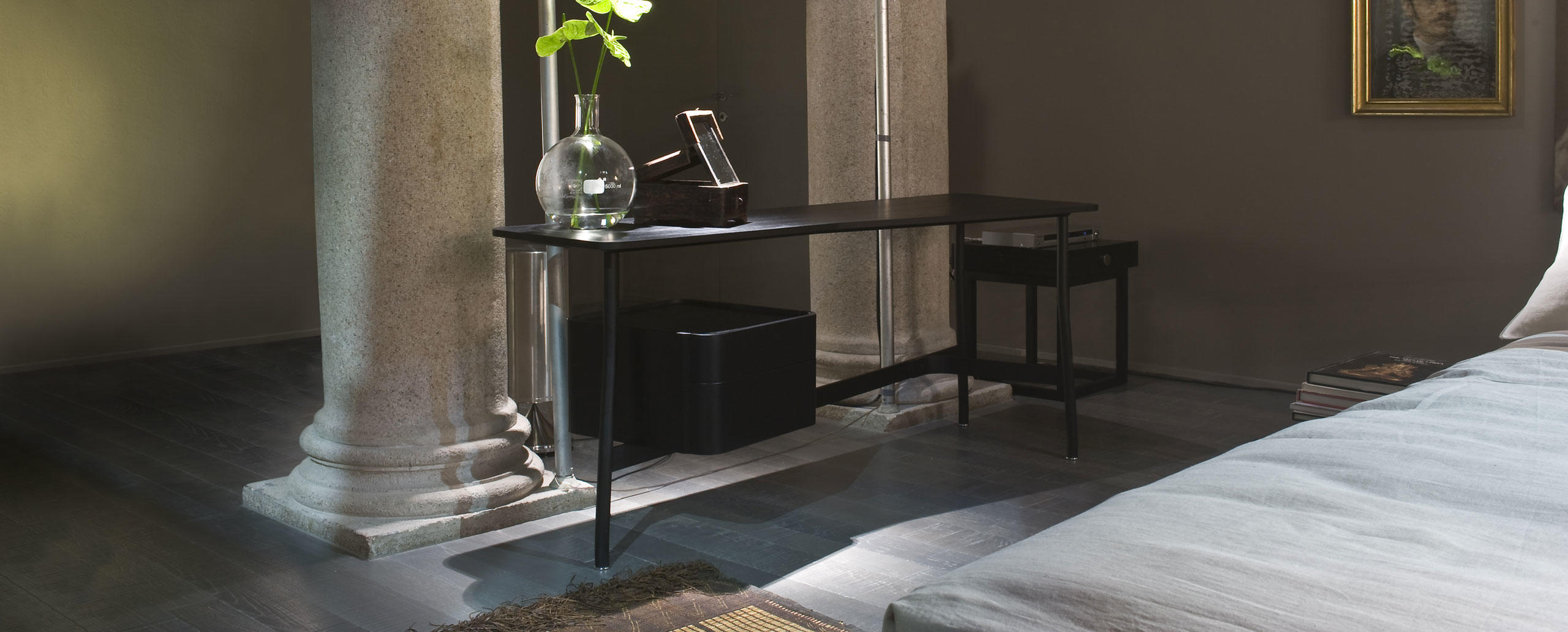 L40 Sled scrittoio书桌