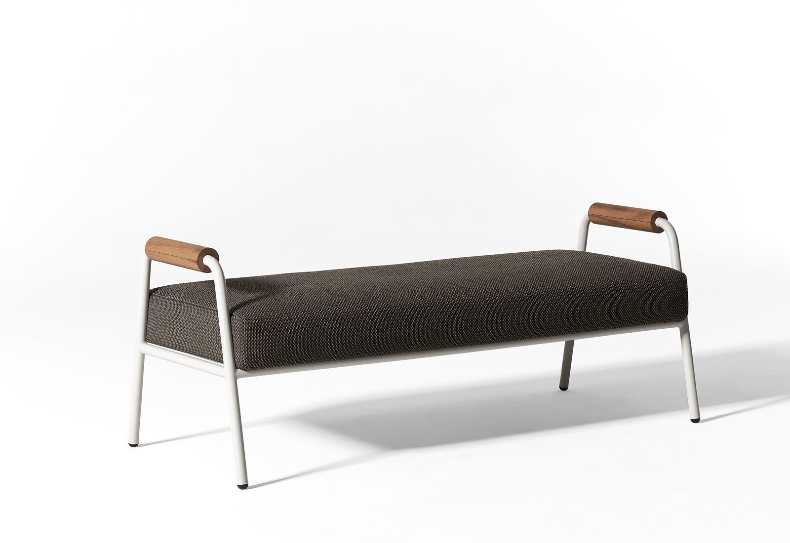 MERIDIANIZOE WOOD OPEN AIR户外长凳