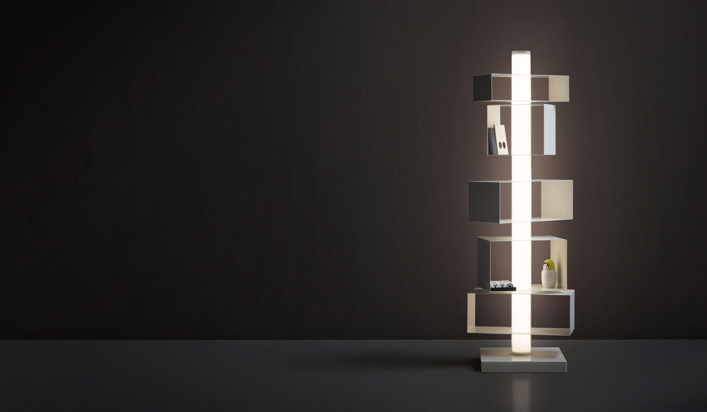 NATEVOTWIST & LIGHT 书柜