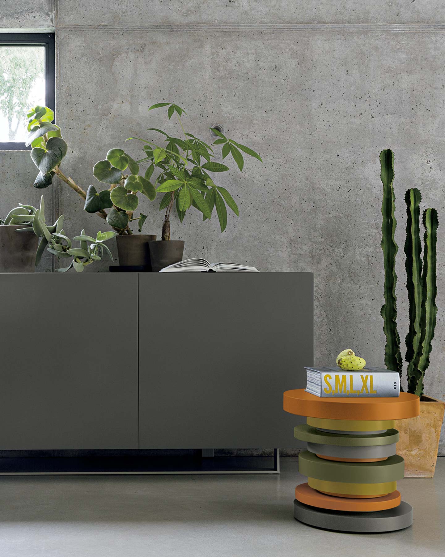 Gruppo Tomasella33边几