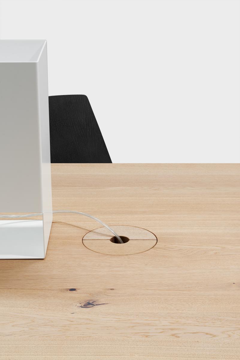 e15WIRE MANAGEMENT FOR TABLES 电线管理