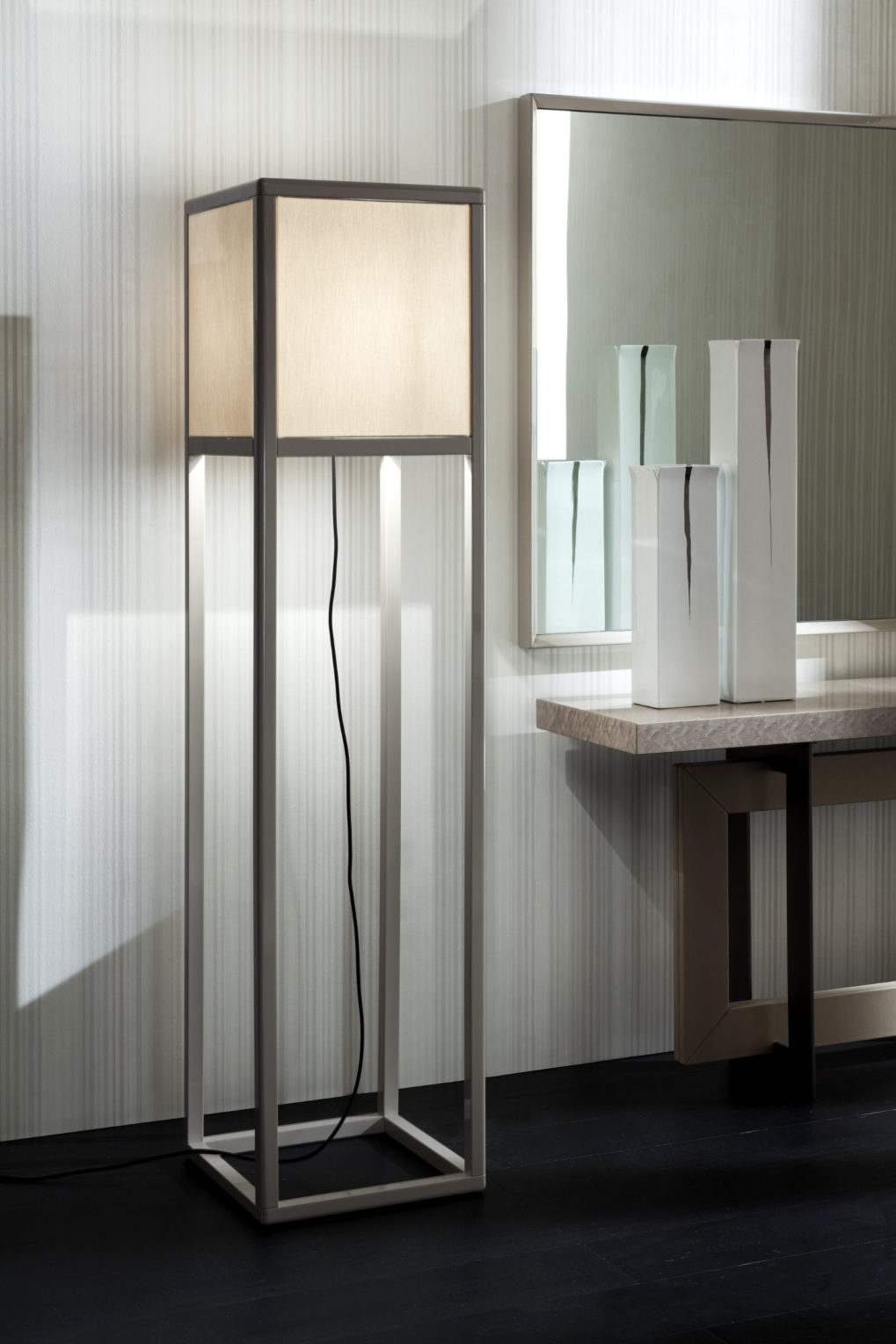 Floor Lamps-Provoke 落地灯