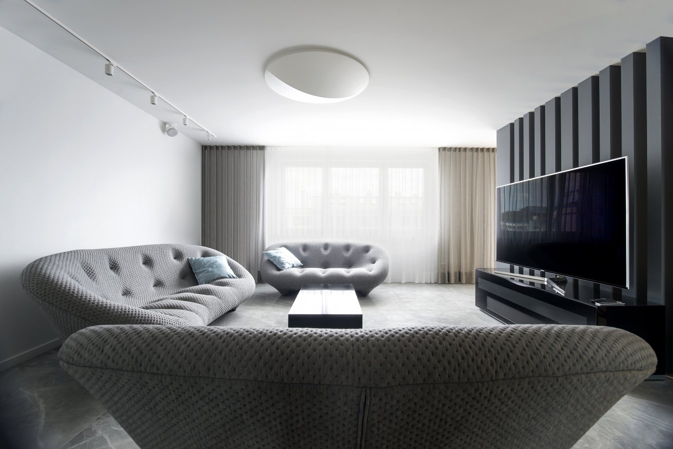 AXO Lightnelly straight  吸顶灯