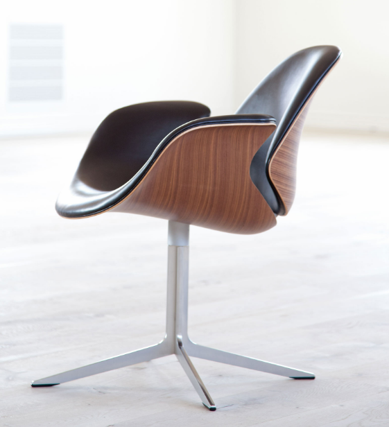 ONECOLLECTIONCOUNCIL LOUNGE CHAIR.休闲椅